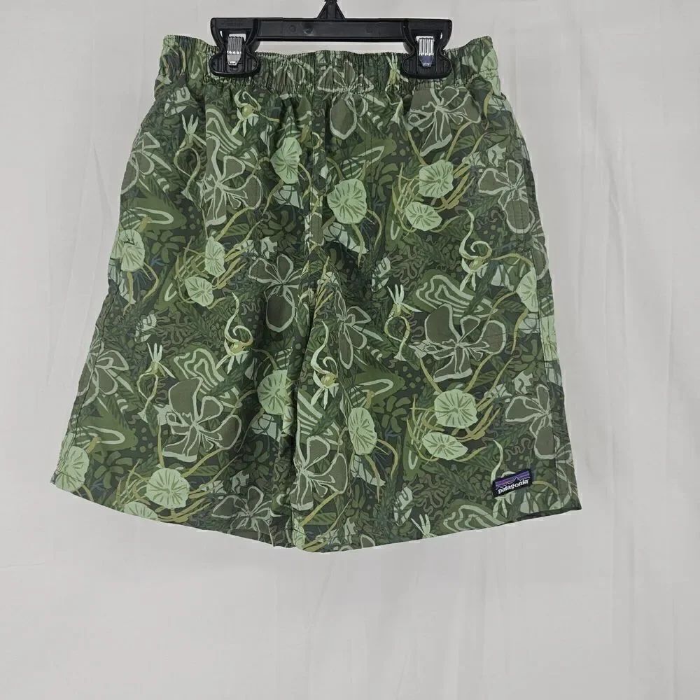 Patagonia Green Floral Boys Baggies Size Large Swim Trunks Shorts